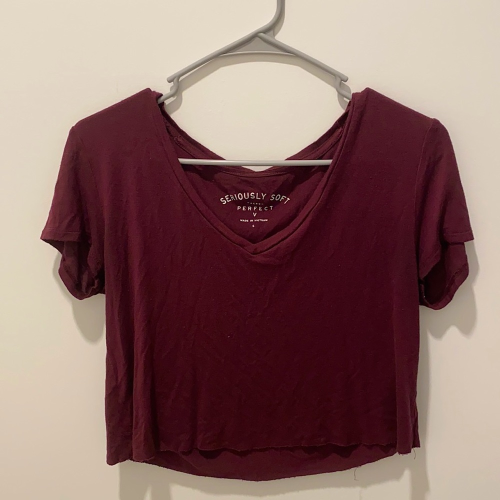 Aeropostale maroon crop top